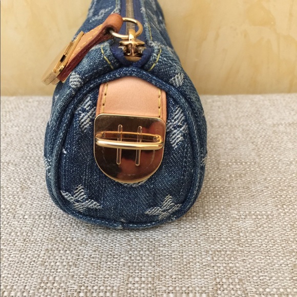 Louis Vuitton Denim Pochette Case - Picture 12 of 15